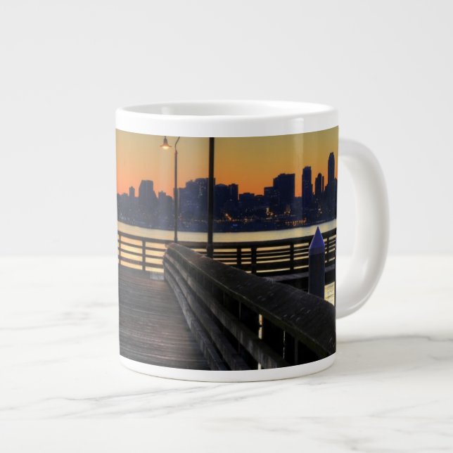 Taza De Café Gigante Horizonte céntrico de Seattle Washington (Derecha)
