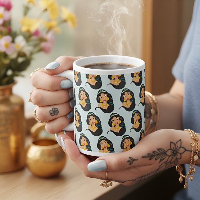 Taza de café gigante jazmín (Subido por el creador)