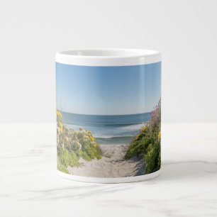 Taza De Café Gigante La brisa veraniega junto a la orilla