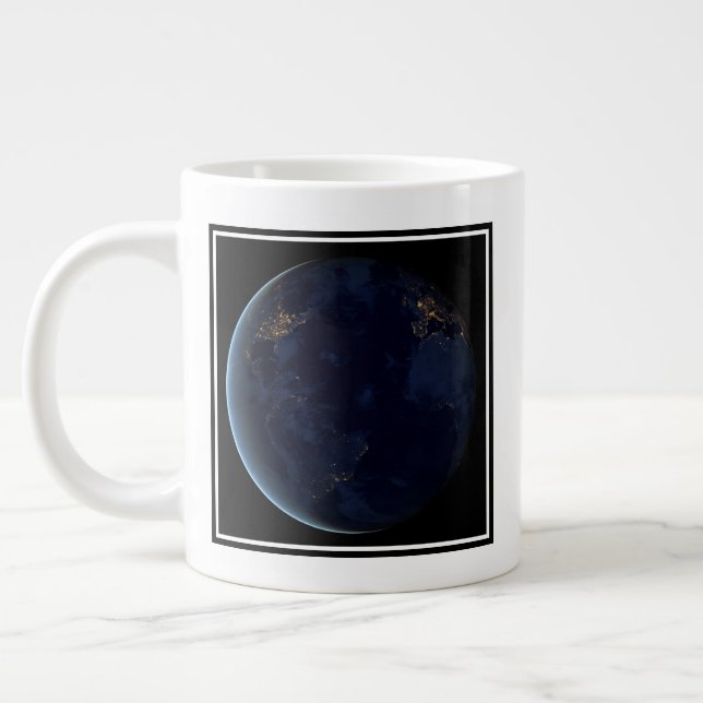 Taza De Café Gigante La ciudad de la Tierra se ilumina de noche (Izquierda)