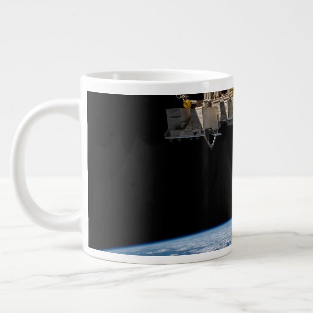 Taza De Café Gigante La corteza terrestre o el horizonte (Izquierda)