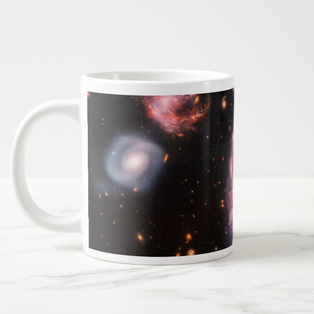 Taza De Café Gigante La Galaxia Del Cartón Y Sus Galaxias Compañeras. (Izquierda)