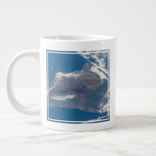 Taza De Café Gigante La Gran Isla De Hawaii Y Sus Montañas
