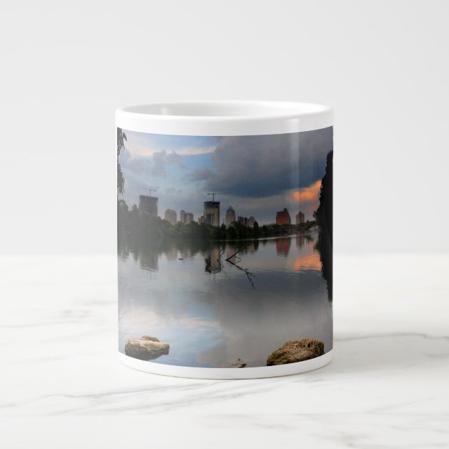 Taza De Café Gigante Ladybird Lake Sunrise 1 - Austin Texas Skyline (Frente)