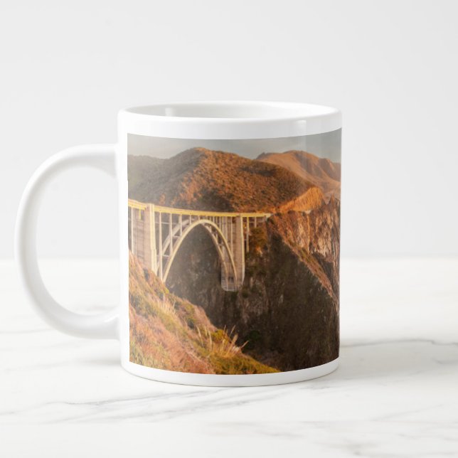 Taza De Café Gigante Línea costera | Puente Bixby, Gran Sur California (Izquierda)
