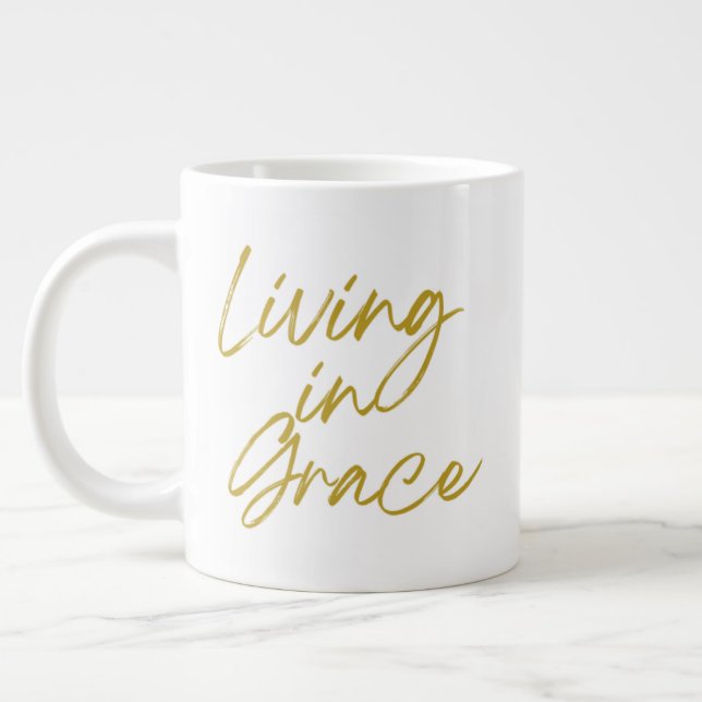 Taza De Café Gigante Living in Grace 20 oz Jumbo Mug (Izquierda)