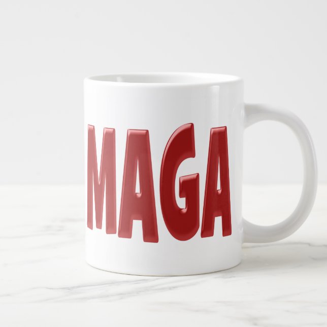Taza De Café Gigante MAGA con medio texto rojo (Derecha)