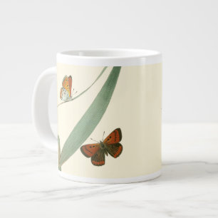 Taza De Café Gigante Mariposas coloridas revolotean alrededor de una ho
