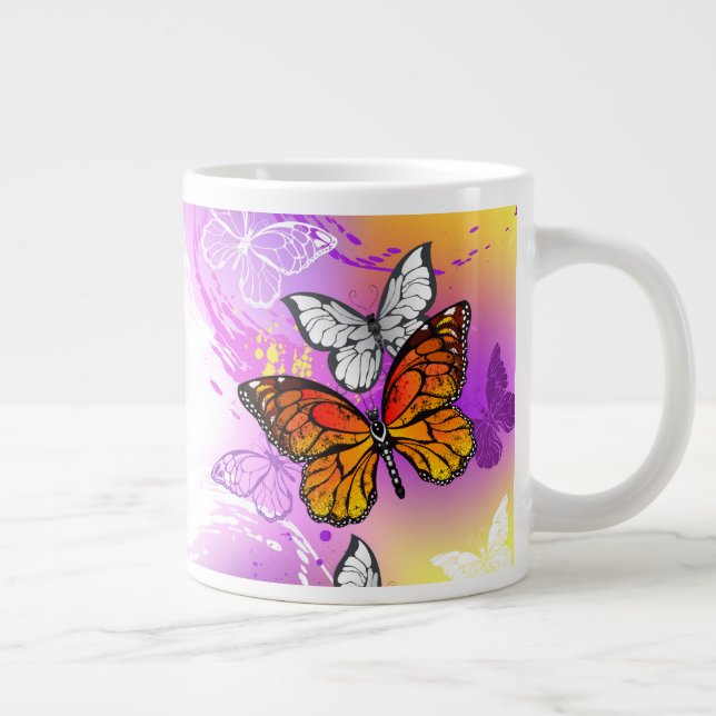 Taza De Café Gigante Mariposas monarcas en fondo morado (Derecha)