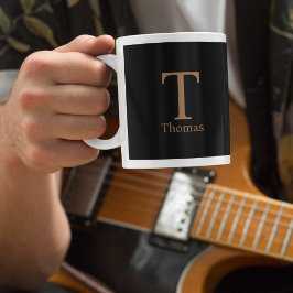 Taza De Café Gigante Monograma de personalizar negro y tostado perdonad