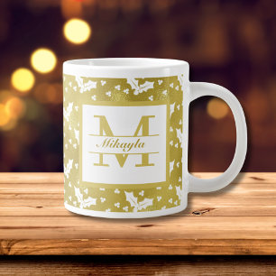 Taza De Café Gigante Navidades del Monograma Botánico Gold Holly