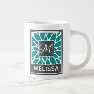 Taza De Café Gigante Nombre personalizado y flor azul de monograma
