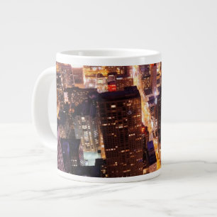 Taza De Café Gigante Paisaje urbano en la noche de Chicago