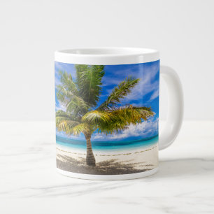 Taza De Café Gigante Palm on White Sand Beach