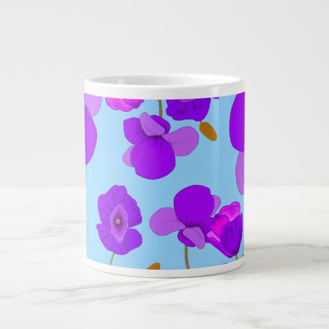 Taza De Café Gigante Papaver Poppy Lilac sobre fondo pálido-azul (Frente)