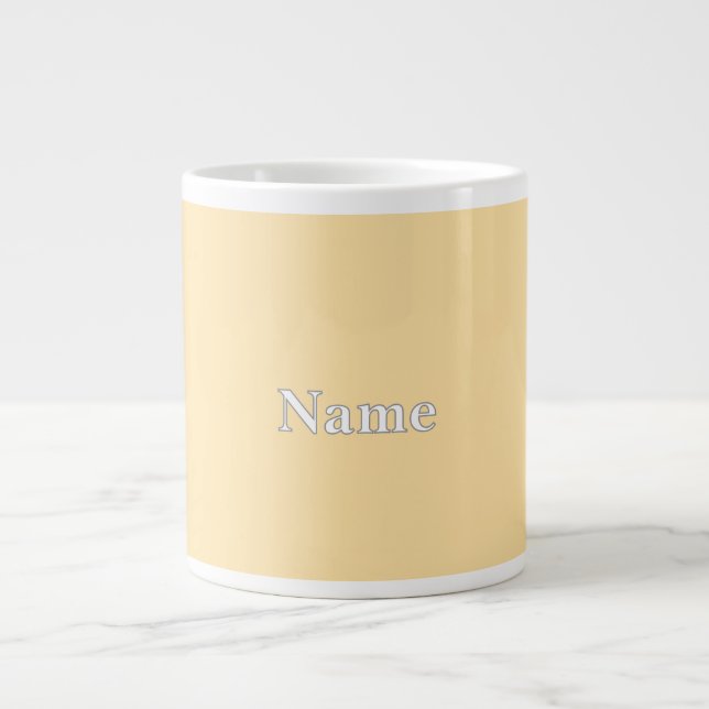 Taza De Café Gigante Personalización del amarillo pálido con nombre (Frente)