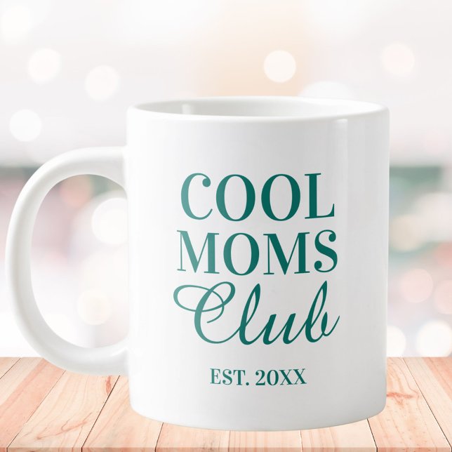 Taza De Café Gigante Personalized Cool Mom Club Quote Mothers Day (In situ)
