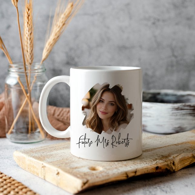 Taza De Café Gigante Personalized Future Mrs- Bride to Be Engagement (Subido por el creador)