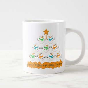 Taza De Café Gigante pirámide de árbol de Navidad hecha de muñecos de n