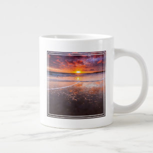 Taza De Café Gigante Playa del Estado Ventura al atardecer