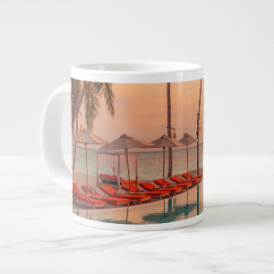 Taza De Café Gigante Playas tropicales   Playa y piscina tropical de Ma