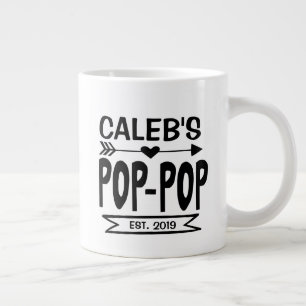 Taza De Café Gigante Pop Jumbo Mug con el nombre y el año del nieto