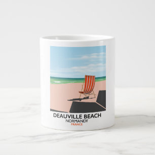 Taza De Café Gigante Poster balneario de la playa de Deauville Beach.
