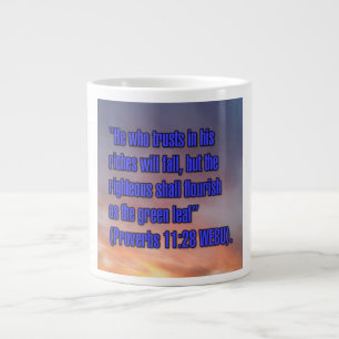 Taza De Café Gigante Proverbios 11:28 WEBU Mug