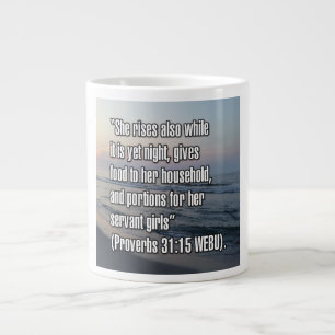 Taza De Café Gigante Proverbios 31:15 WEBU Mug