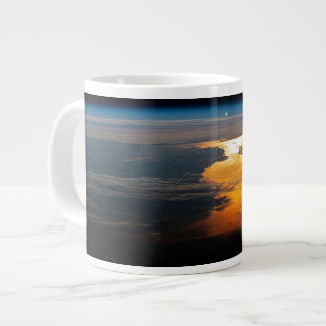 Taza De Café Gigante Provincias Canadienses De Terranova Y Labrador. (Izquierda)