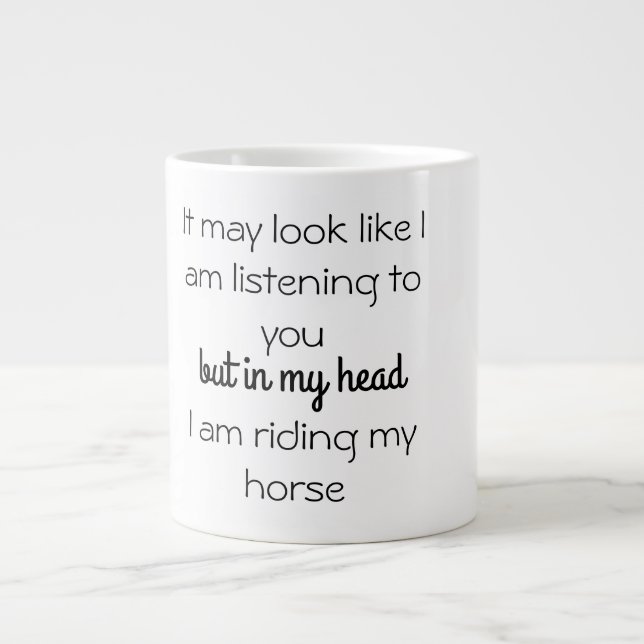 Taza De Café Gigante Puede parecer que estoy escuchando mug (Frente)