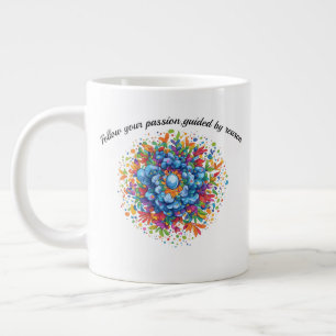 Taza De Café Gigante Ramillete floral azul de acuarela vibrante