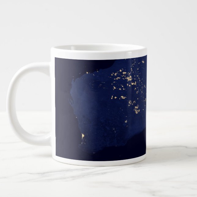 Taza De Café Gigante Satélite Las Luces Nocturnas De Australia. (Izquierda)