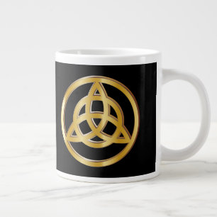 Taza De Café Gigante símbolo Triquetra