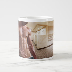 Taza De Café Gigante SlipperyJoe's Man Sixpack sin camisa sexy muscular
