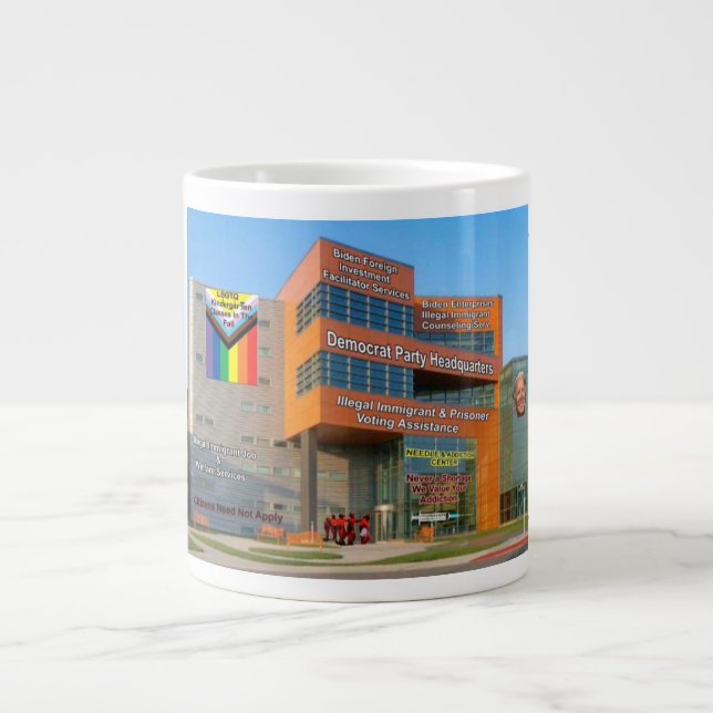 Taza De Café Gigante Todos son bienvenidos a votar como demócratas. (Frente)