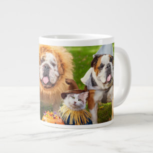 Taza De Café Gigante Tres Bulldogs disfrazados