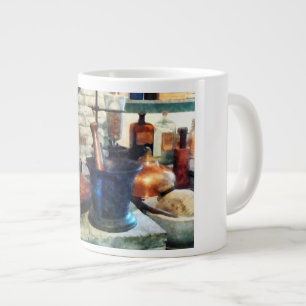 Taza De Café Gigante Tres morteros y plántulas