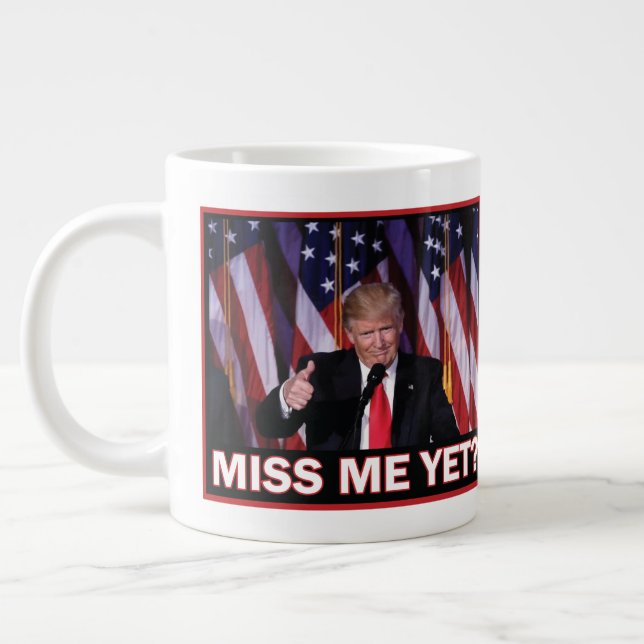 Taza De Café Gigante Trump 2024 - Miss Yo Todavía (Izquierda)
