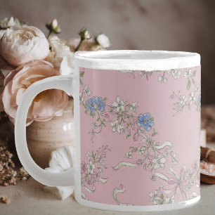 Taza De Café Gigante un delicado ramo de flores silvestres sobre un fon