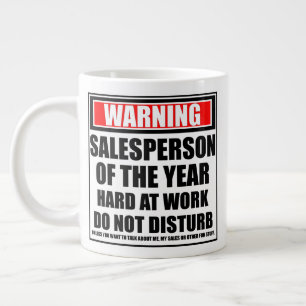 Taza De Café Gigante Vendedor De Aviso Del Año En El Trabajo Duro