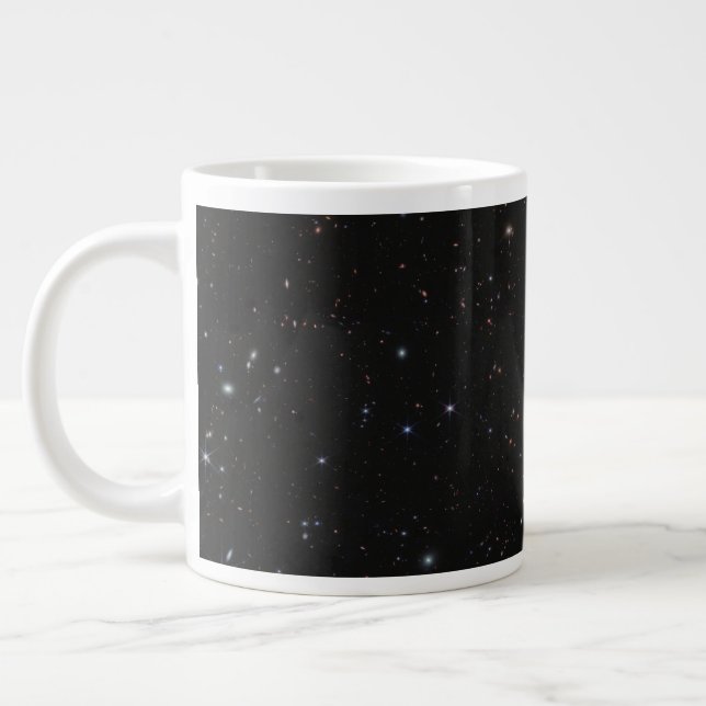 Taza De Café Gigante Vista Entre Las Constelaciones De Pisces Y Androme (Izquierda)