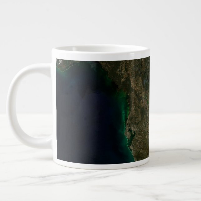 Taza De Café Gigante Vista Satelital De Florida. (Izquierda)