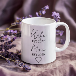 Taza De Café Gigante Wife & Mom Est. – Minimalist Valentine Gift