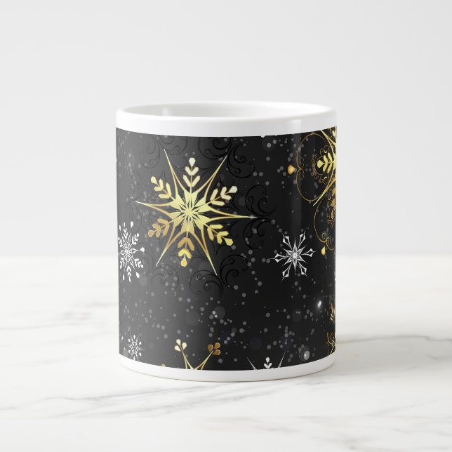 Taza De Café Gigante Xmas copos de nieve dorados sobre fondo negro (Frente)