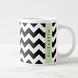 Taza De Café Gigante Zigzag negro y blanco, patrón de cheurón, nombre