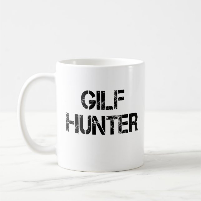 Taza De Café GILF Hunter (Izquierda)