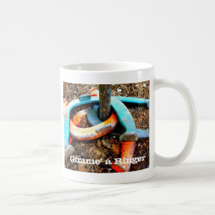 Taza De Café Gimme' a Ringer Horseshoe lanzando regalos