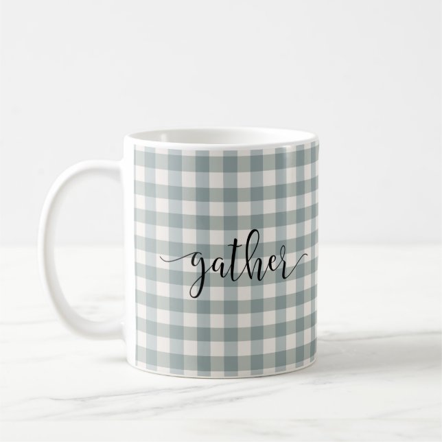Taza De Café Gingham Typography Plaid Script "Gather Country" (Izquierda)