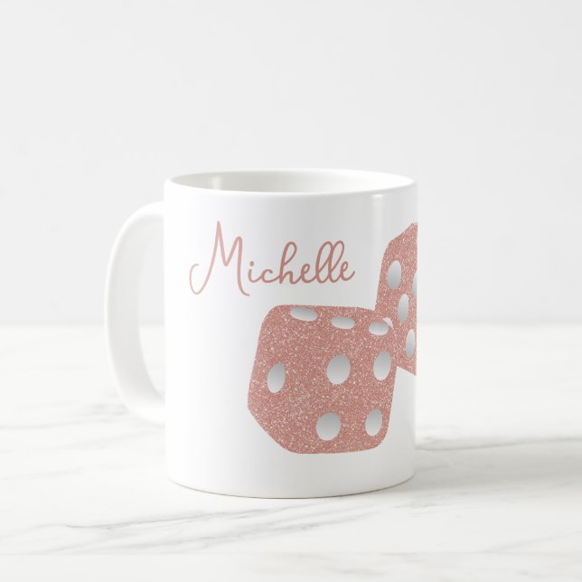 Taza De Café Glamoroso Purpurina Rosa Dice Nombre Personalizado (Anverso izquierdo)